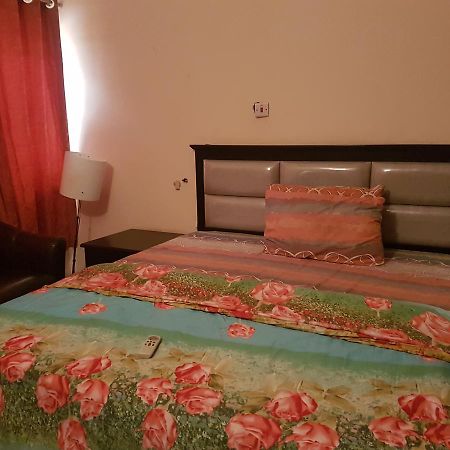 Grand Bank Link Hotel Otta Luaran gambar