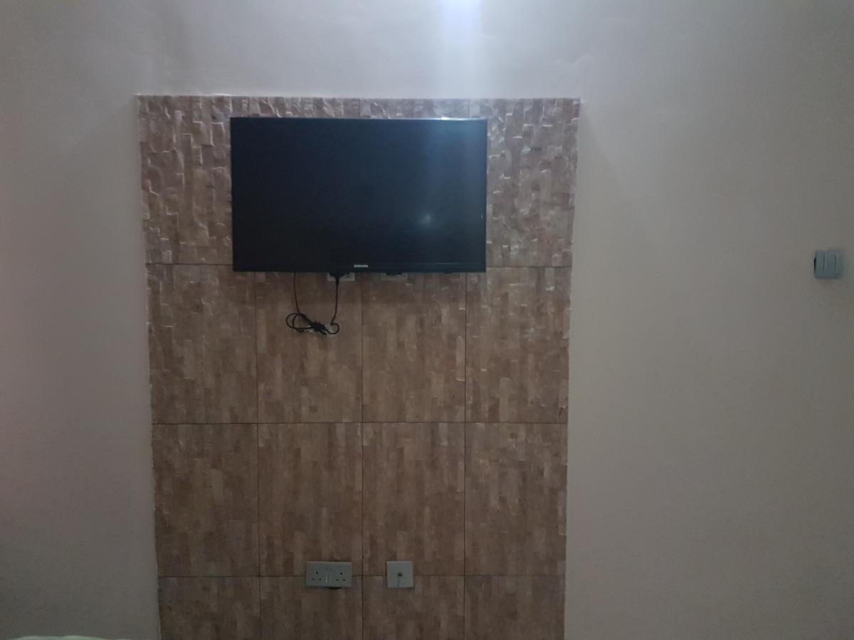 Grand Bank Link Hotel Otta Luaran gambar