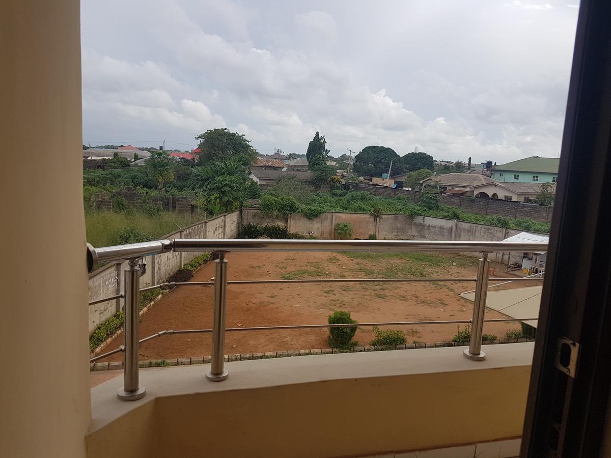 Grand Bank Link Hotel Otta Luaran gambar