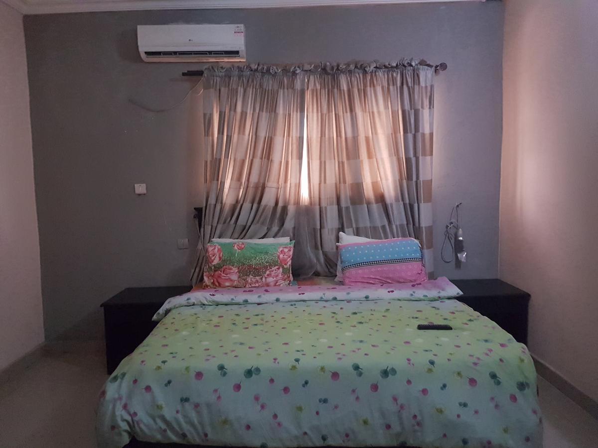 Grand Bank Link Hotel Otta Luaran gambar