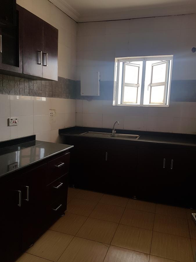 Grand Bank Link Hotel Otta Luaran gambar
